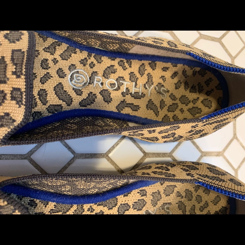 Leopard print (discontinued) Rothy’s - Picture 5 of 6